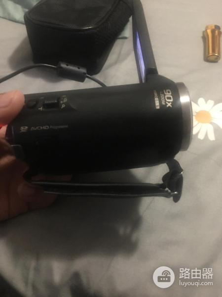 松下V180摄像机怎么上传视频到电脑(如何上传视频到电脑)