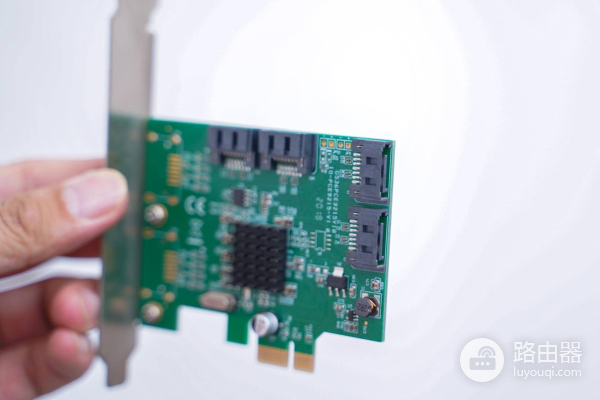 实现多台NAS同步文件(两台NAS之间文件同步)