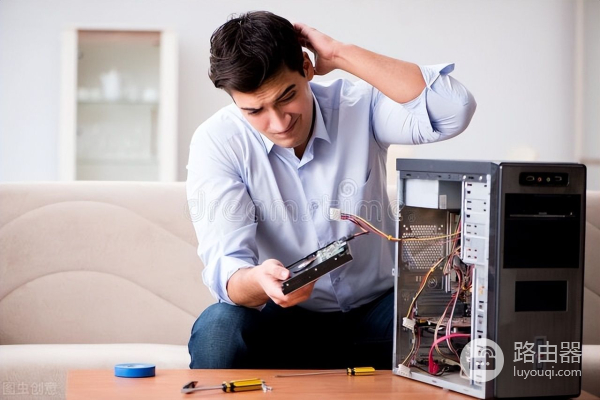 而且电脑有很大的噪音(而且电脑有很大的噪音怎么办)