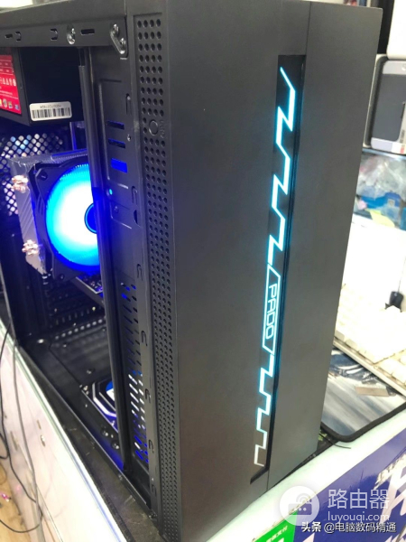 玩大型网游的电脑应该怎么选配置(电脑什么配置能玩大型游戏)