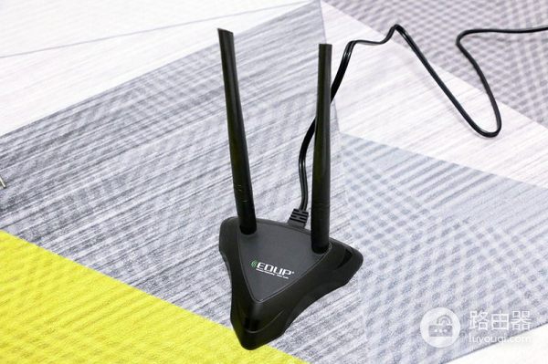 老旧台式机也可升级WiFi6和蓝牙5.1,仅安装百元网卡即可