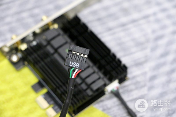 老旧台式机也可升级WiFi6和蓝牙5.1,仅安装百元网卡即可