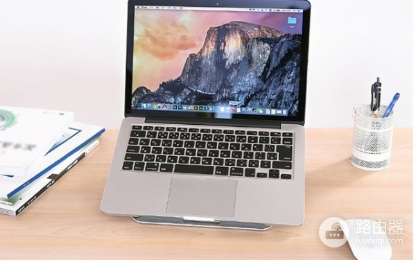 折叠后不到1cm后的电脑支架,帮你纠正坐姿缓解颈椎压力