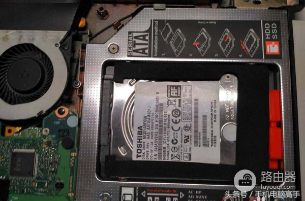 华硕A555L笔记本怎么拆机(如何拆华硕电脑)