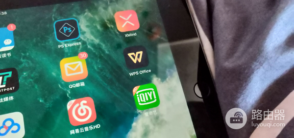 我在电脑上安装了三个版本的迅雷(我在电脑上安装了三个版本的迅雷下载不了)