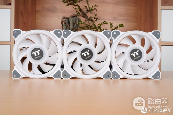 怎么给电脑降噪(如何降低电脑噪音)