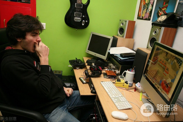 表妹大一想买电脑(表妹大一想买电脑正常吗)