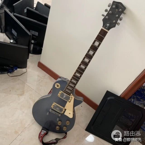 同学公司倒闭,30台电脑要卖我一万三,天上掉馅饼了?能回收吗?