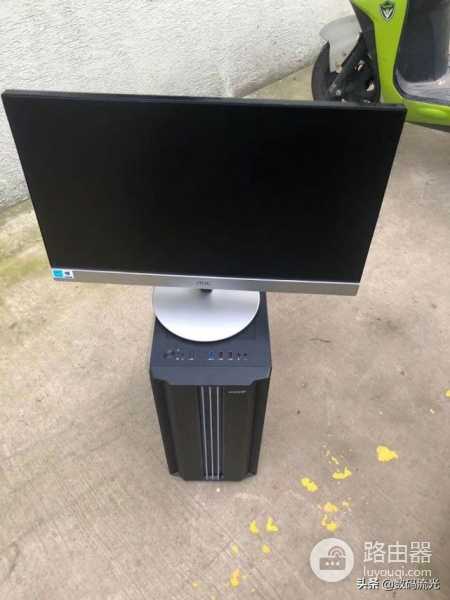 学生要四千卖我这套电脑,最后我却给了六千回收,真的不是我傻