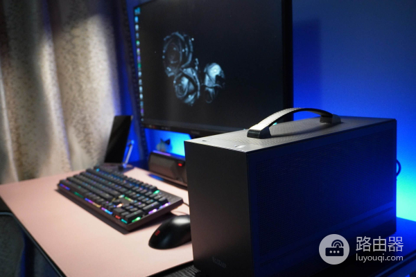 大军未动，粮草先行，ITX机箱大功率电源预留升级空间