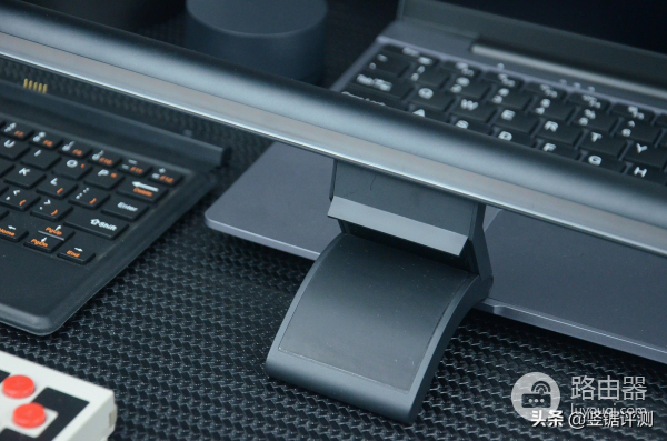 专为电脑而设计的照明设备(专为电脑而设计的照明设备是)