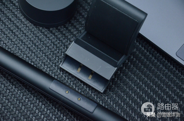 专为电脑而设计的照明设备(专为电脑而设计的照明设备是)