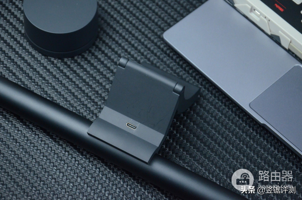 专为电脑而设计的照明设备(专为电脑而设计的照明设备是)