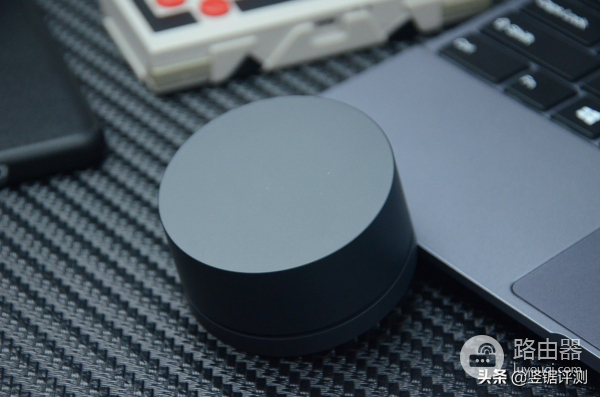 专为电脑而设计的照明设备(专为电脑而设计的照明设备是)