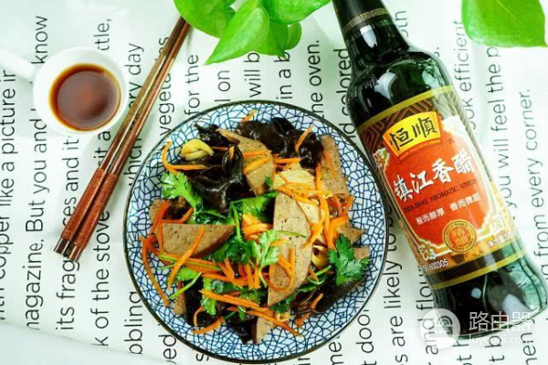 用电脑看电视(用电脑看电视剧用什么软件好)