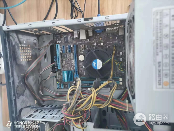 快速判断一台不开机的电脑(电脑显示诊断你的电脑无法开机)