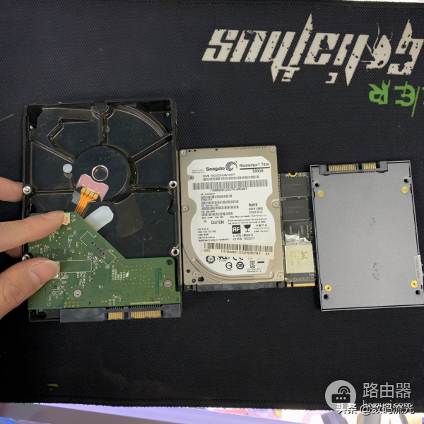 电脑硬盘到底该怎么选(电脑选择硬盘)