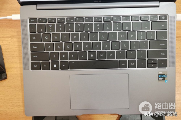 华为手机搭配荣耀电脑管家使用(华为电脑管家和荣耀电脑管家)