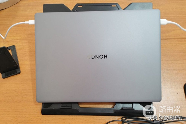 华为手机搭配荣耀电脑管家使用(华为电脑管家和荣耀电脑管家)