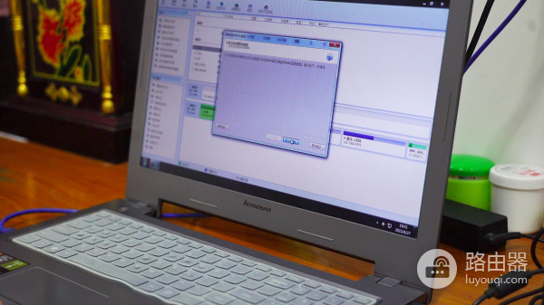 笔记本电脑一键迁移系统到固态盘(笔记本怎么把系统盘转移到固态硬盘)