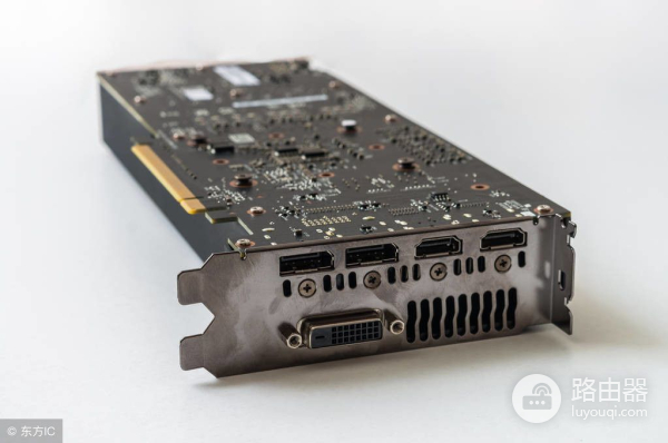 电脑如何双屏显示(电脑如何配置双屏)