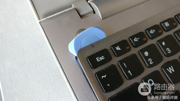 联想Z500拆解清灰教程(联想电脑如何清灰)