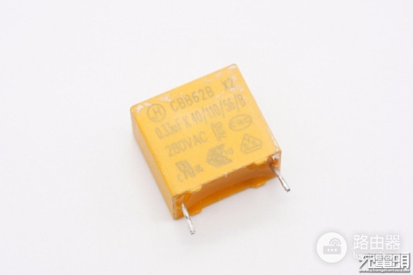 惠普65W笔记本电源拆解(惠普电脑如何拆卸)