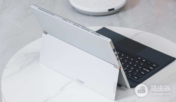 Win11二合一平板有多能打?一文给答案:壹号本T1出差更轻松