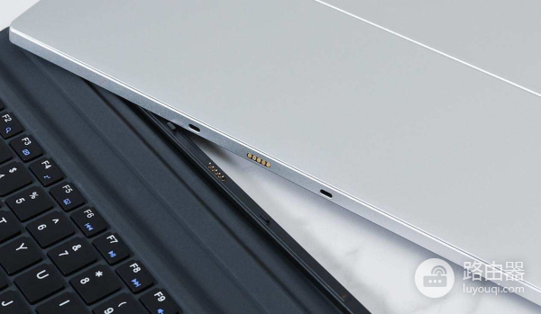 Win11二合一平板有多能打?一文给答案:壹号本T1出差更轻松