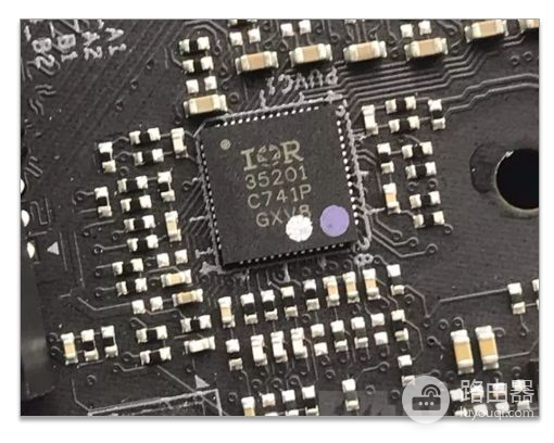 学会鉴别主板(如何区分电脑主板)