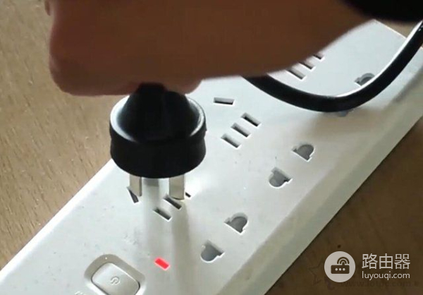 怎么测试电脑电源好坏(如何检查电脑电源好坏)