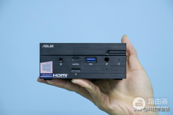 笔记本还是台式机?学生党其实用迷你电脑就挺好