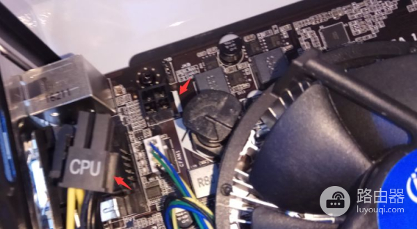 DIY装机组装电脑(如何组装电脑主机线)