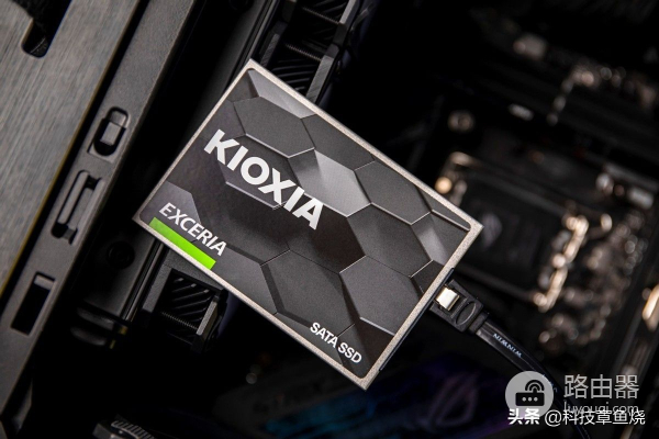 旧电脑硬盘升级怎么选(旧电脑硬盘升级怎么选择系统)