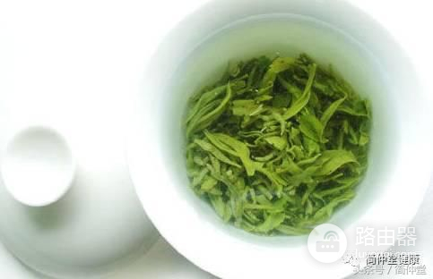 电脑辐射斑应该怎么预防(如何防范电脑辐射长斑)