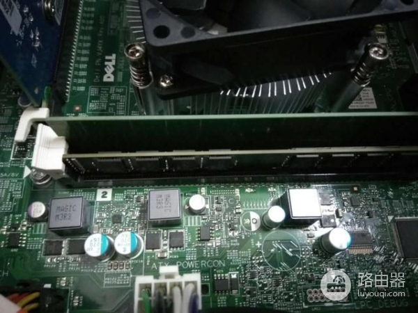 记一次电脑自动重启故障排查(电脑遇到故障自动重启)