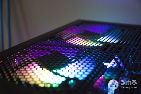 闲置配件组装上网课电脑，硬件搭配并不合理，但跑分20万足够使用