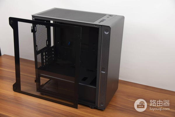 闲置配件组装上网课电脑，硬件搭配并不合理，但跑分20万足够使用