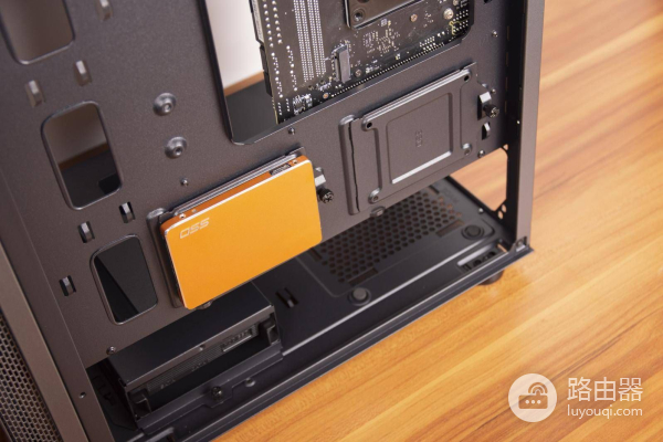 闲置配件组装上网课电脑，硬件搭配并不合理，但跑分20万足够使用