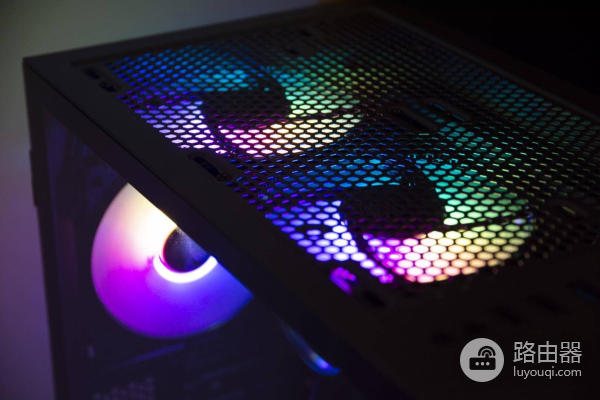 闲置配件组装上网课电脑，硬件搭配并不合理，但跑分20万足够使用