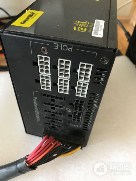 4元一把0.14A 1400转的散热风扇,让你的电脑电源瞬间安静袭来