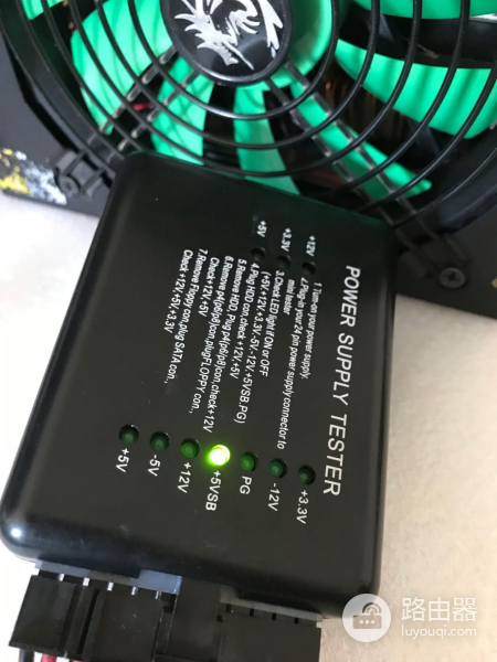 4元一把0.14A 1400转的散热风扇,让你的电脑电源瞬间安静袭来