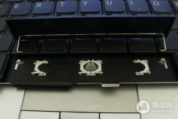 笔记本电脑键盘部分按键失灵怎么办(笔记本电脑键盘部分按键失灵怎么办关闭快速启动)