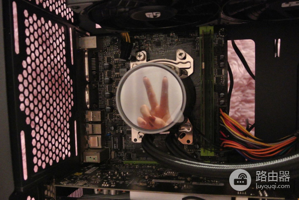 旧电脑翻新小记(如何翻新电脑)