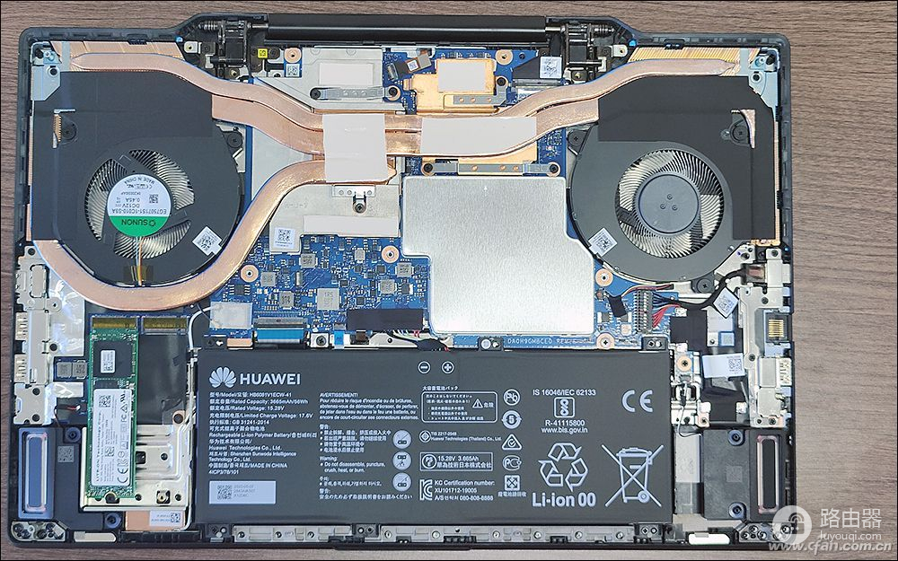 荣耀猎人游戏本V700评测(荣耀猎人游戏本 v700)