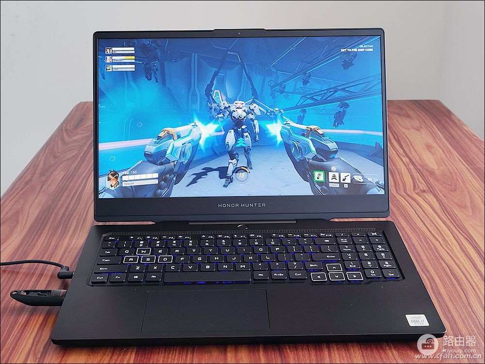 荣耀猎人游戏本V700评测(荣耀猎人游戏本 v700)