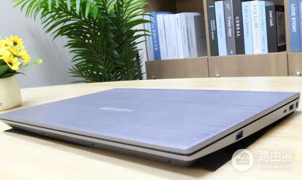 年中电脑要怎么选(年末如何选电脑)