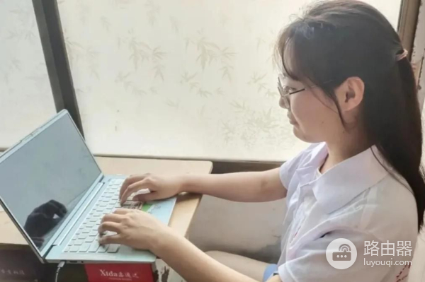 要不要给孩子买电脑(要不要给孩子买电脑和笔记本)