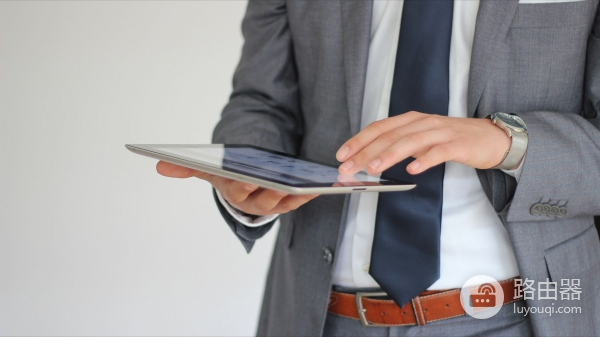 iPad怎么投屏到电视上(ipad怎么投屏到电视上去)