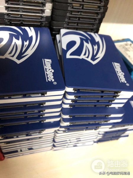 别以为网店的兴起曝光了电脑底价是好事，最终受害者还是消费者